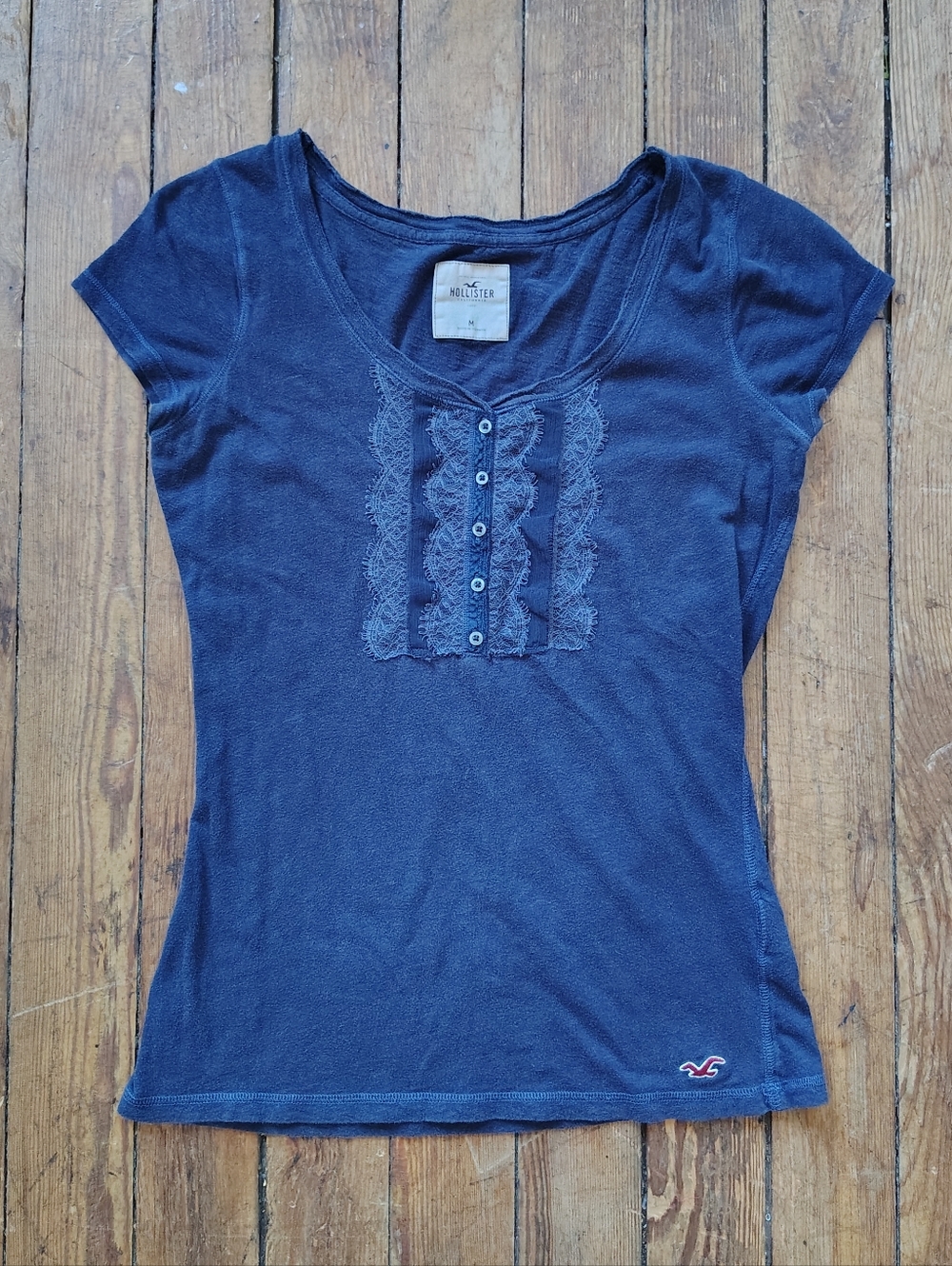 Hollister Henley Top Women's Medium Navy Blue Short Sleeve Y2k Style Cotton Tee